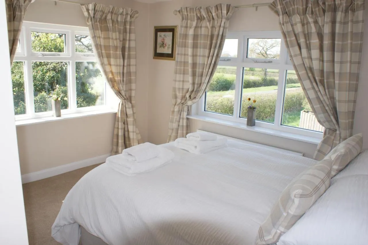 Spacious 4 Bed Family Cottage In Parkland Setting York Casa de Férias