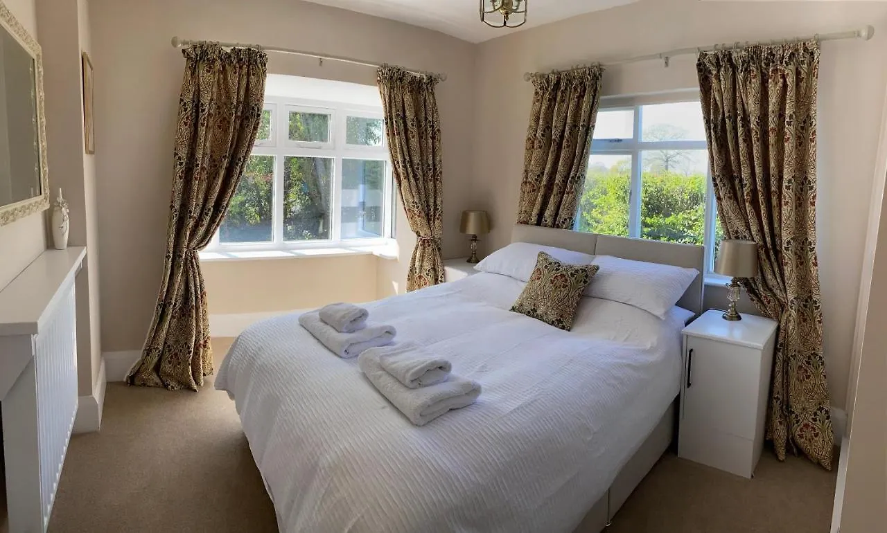 Dom wakacyjny Spacious 4 Bed Family Cottage In Parkland Setting York
